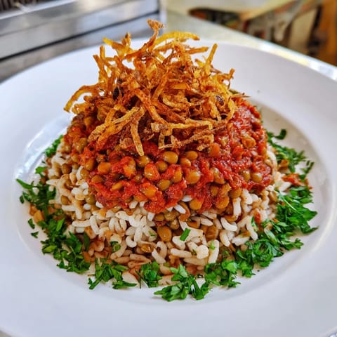 Egyptian Koshari Classic Layers